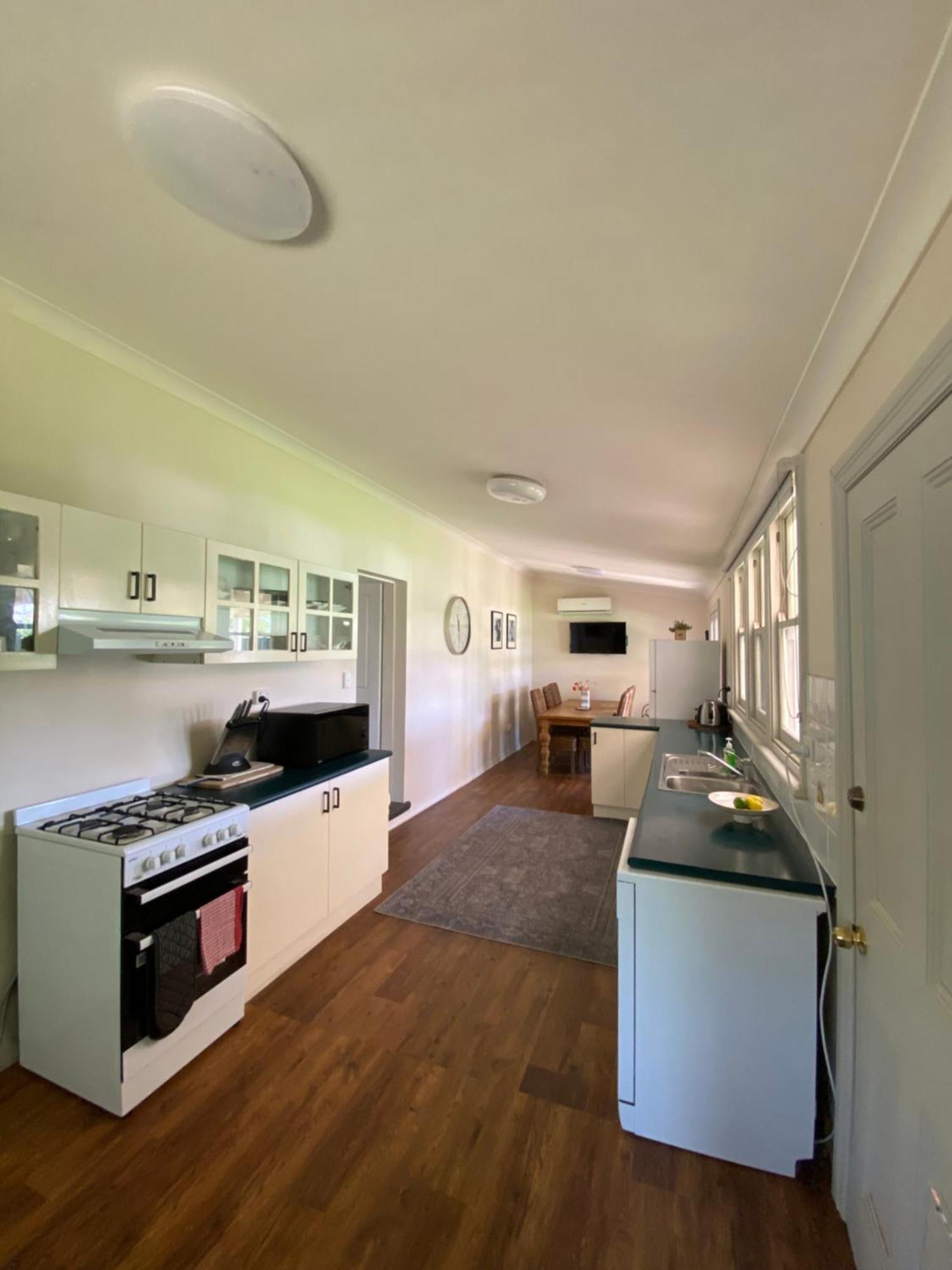 Somerby! Modern Character Property! Cbd,Pets,Park Albury Exteriör bild